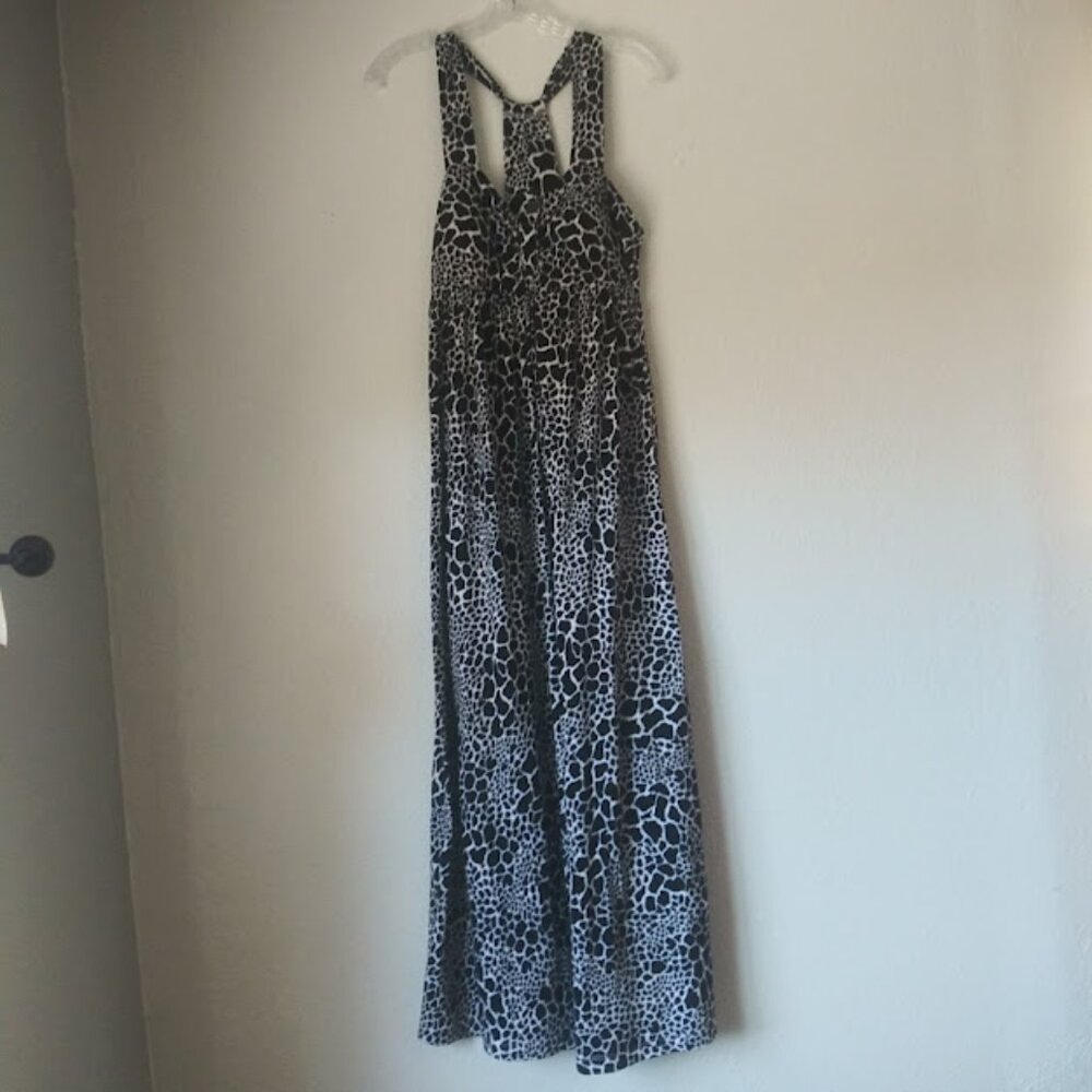 Apostrophe Intimates women's size S black and white sleeveless maxi dress